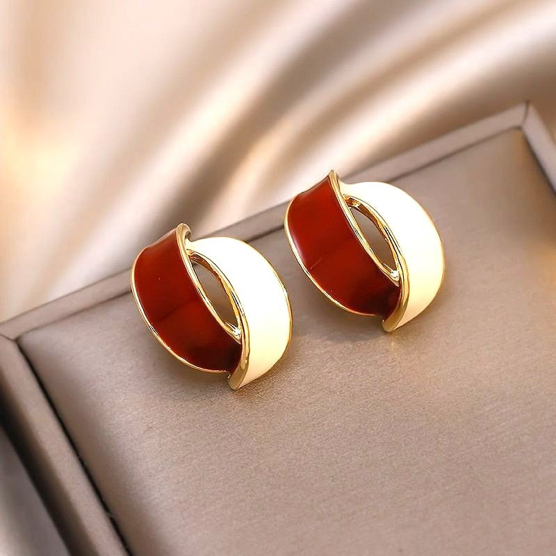 Ashlyn Ellie Artiste Petal Earrings Soft White and Deep Red on Gold Gift Boxed